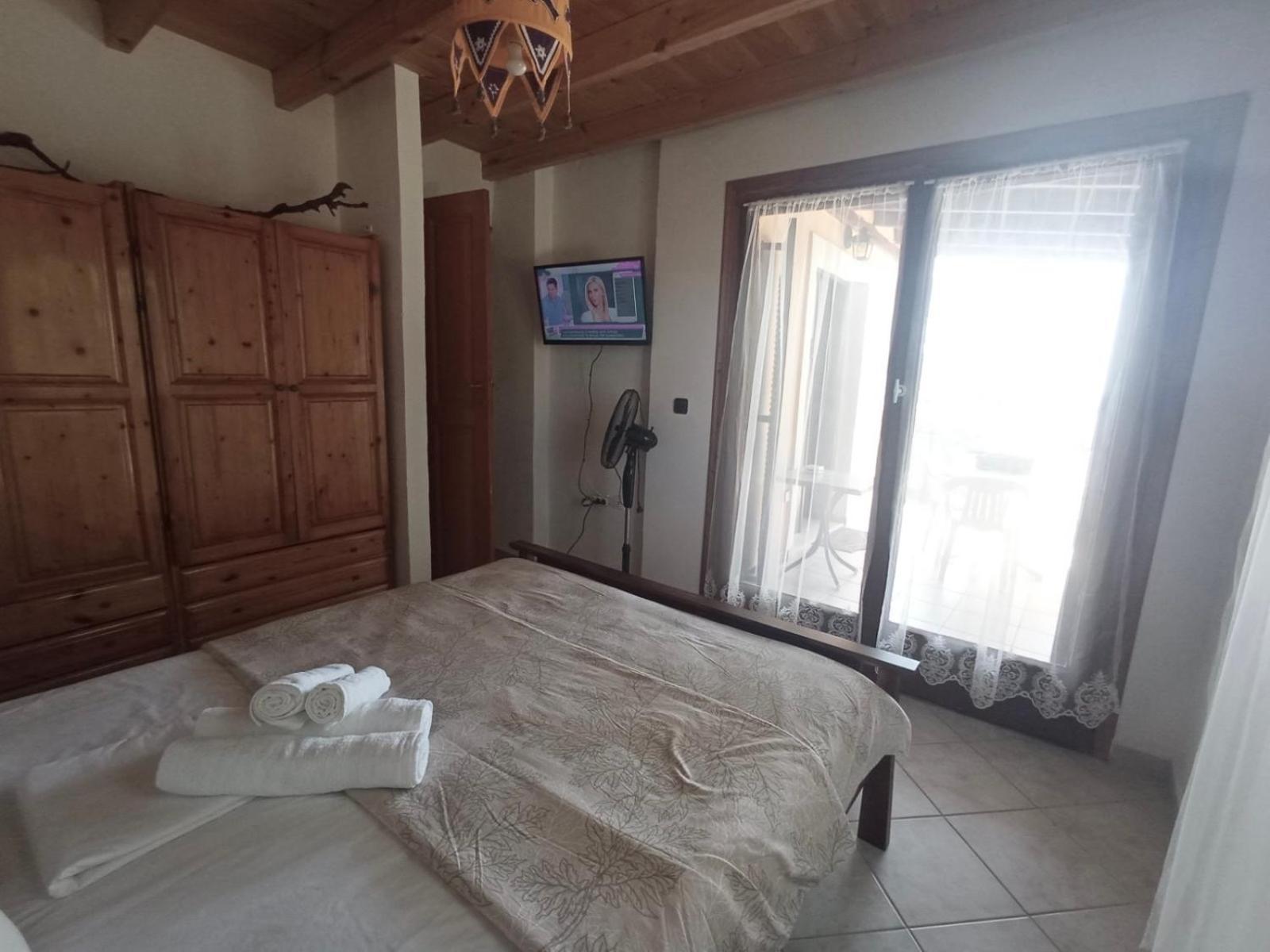 Marina House Next To Halikounas Beach Exterior foto